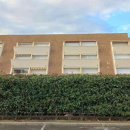 Avec Piscine, A Proximite, Animaux Et Parking, Climatisation - Fr-1-387-212 *